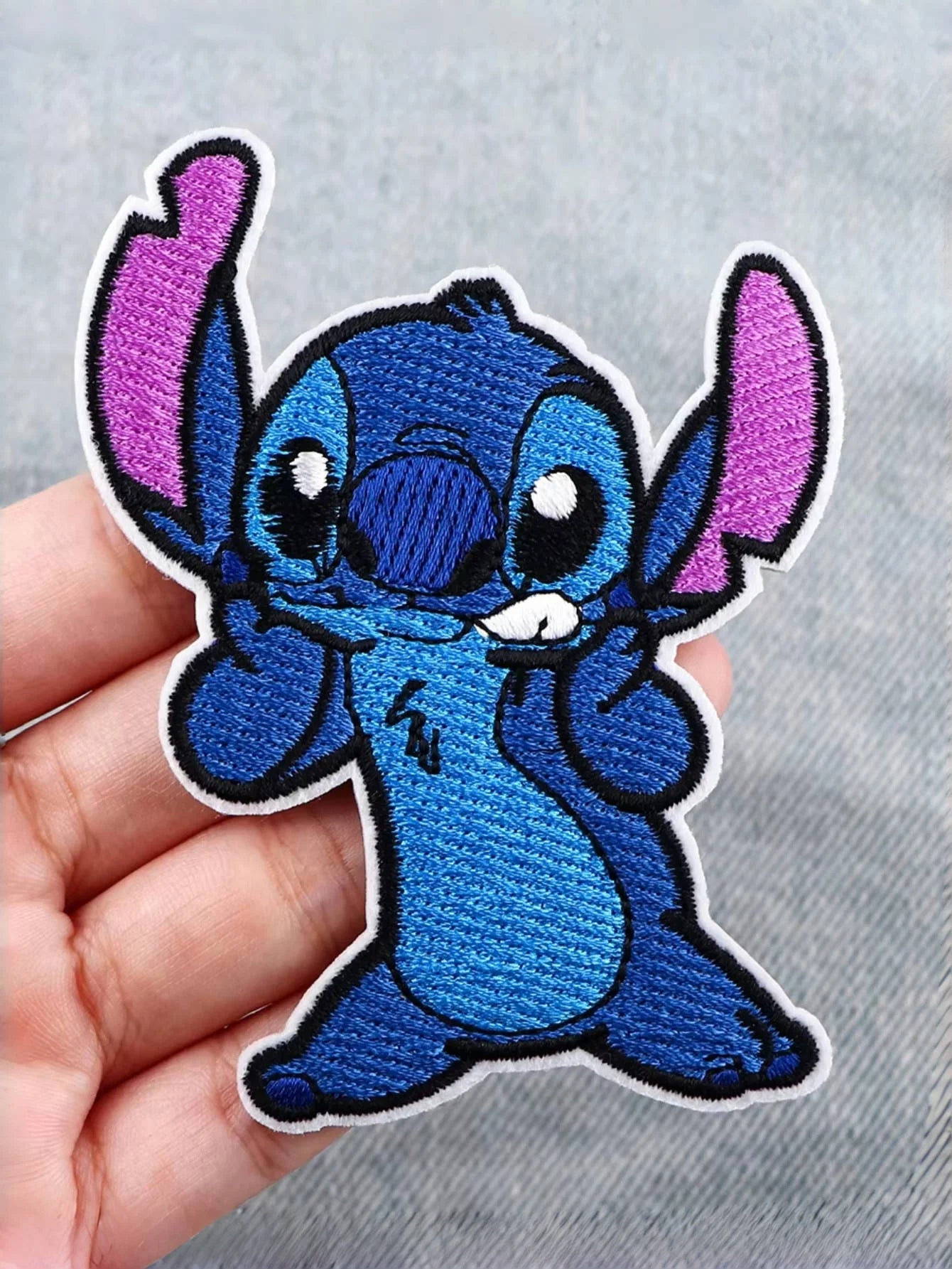 1pcs Cartoon Anime Stitch Iron on Patches for Clothing T-shirt bag shose Stitch Patch Garment stickers embroidery cloth sticker