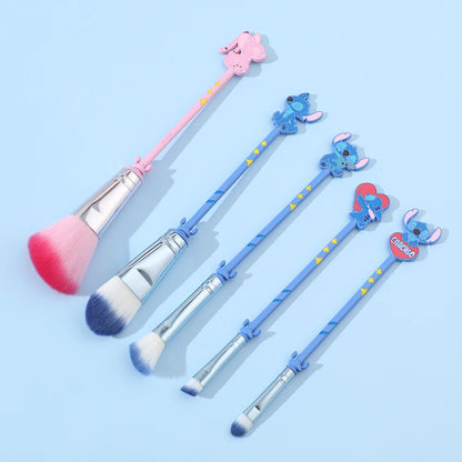 Cartoon cute Stitch makeup brush, soft fiber makeup brush, Stitch portable comb, Stitch eye shadow brush, suitable for girls' bi